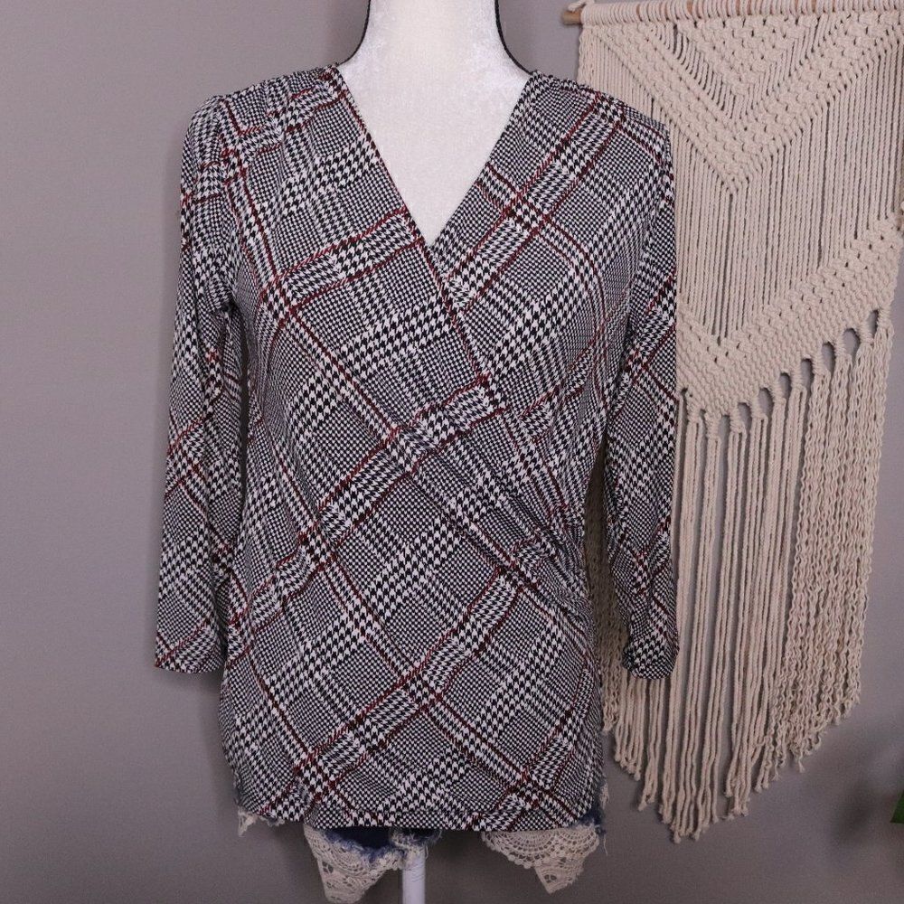 ‎Charter Club | Stretch Knit Printed Wrap Top Small - Picture 2 of 6